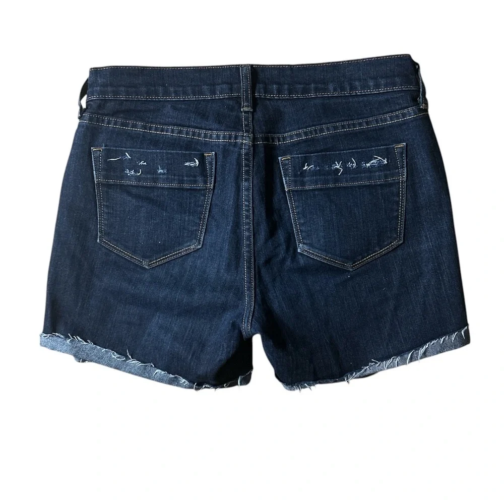 The Old navy Sweetheart Women's Blue Denim Shorts. Size 4